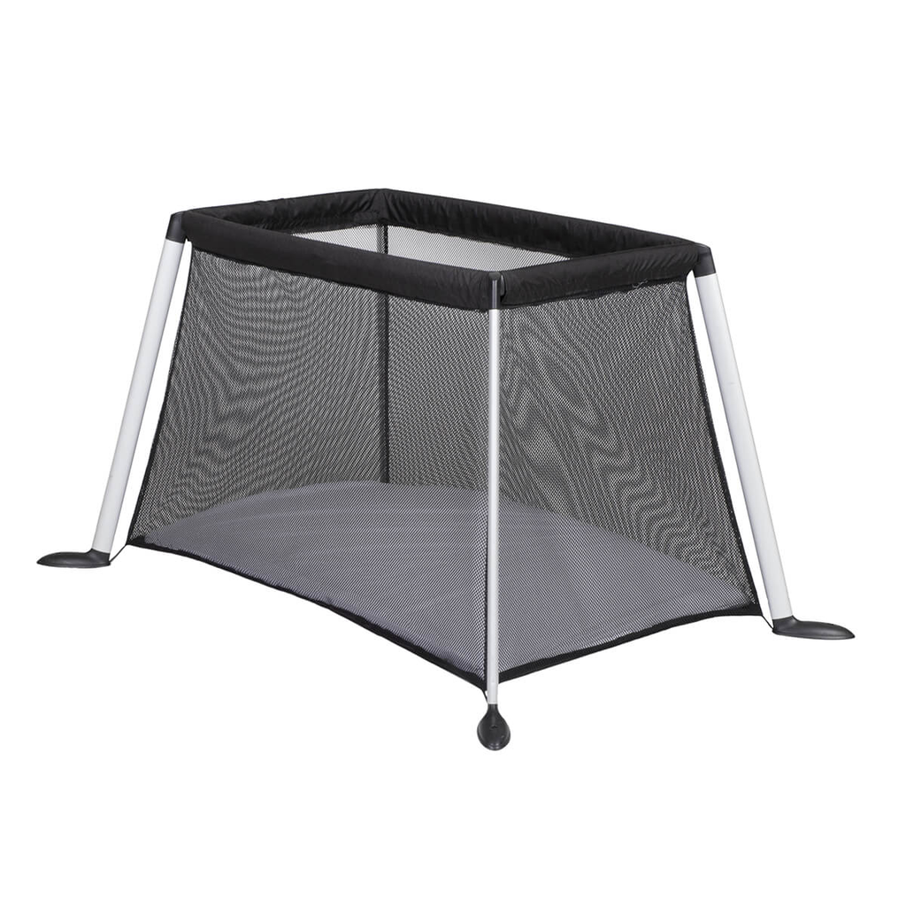TRAVELLER 4.0_3qtr_black_1200x1200.webp